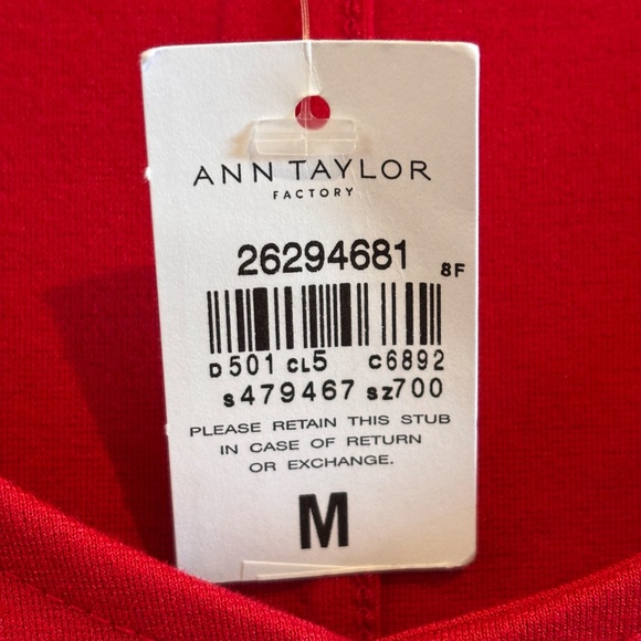 NWT Ann Taylor Factory 3/4 Sleeve Red SZ M Blouse V-Neck - Picture 6 of 9